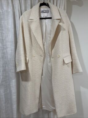 Zara Cream Bouclé Trench Coat